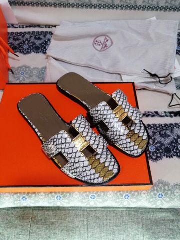 Dép lê nữ Hermes* vân da rắn 4 màu đẹp SIÊU CẤP 34-40