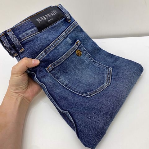 Quần jeans nam các mẫu đẹp