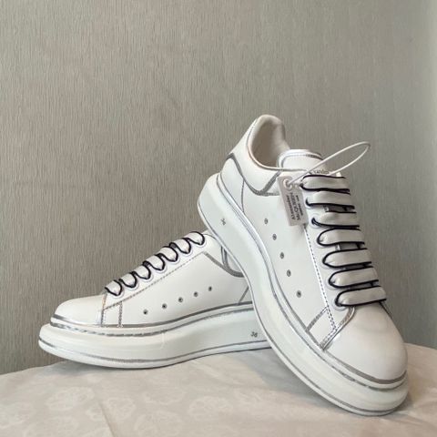 Sneaker Alexander* McQeen* nam nữ Cao 4,5cm da bò mịn màu trắng viền bạc đẹp SIÊU CẤP