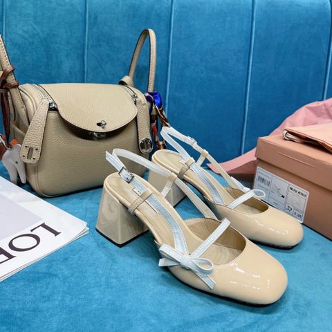 Giày cao gót miumiu* da bóng gót vuông 6,5cm đẹp sang SIÊU CẤP