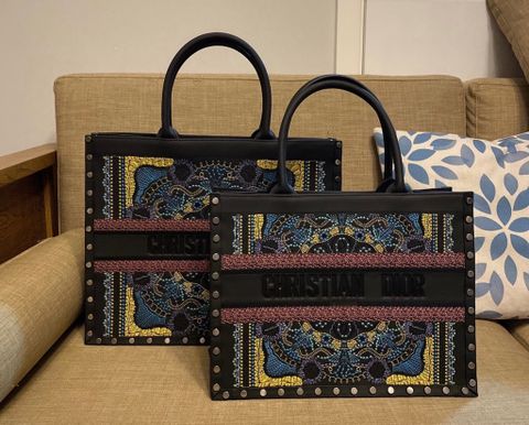 Túi xách nữ Dior* book tote mẫu mới size 36cm da bò thêu hoạ tiết viền đinh bạc đẹp sang