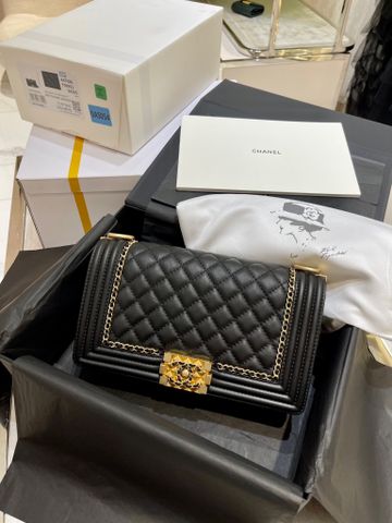 Túi xách nữ chanel* boy VIP 1:1 khoá vàng size 25cm và 20cm