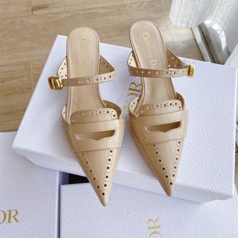 Giày nữ Dior* mũi nhọn viền dập lỗ đẹp SIÊU CẤP