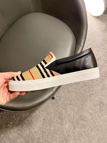 Giày slip on nam Burberry* chất vải kẻ đẹp cao cấp 2 màu