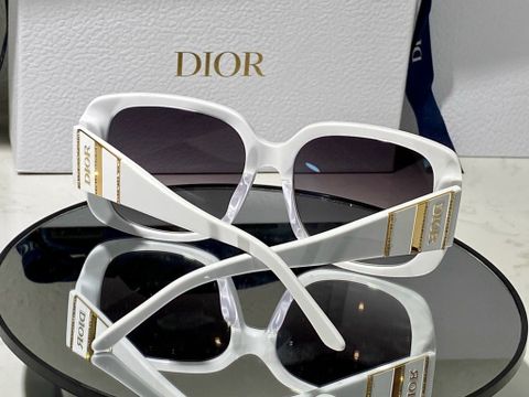 Kính nữ Dior* gọng nẹp kim loại chữ nạm đá đẹp sang VIP 1:1