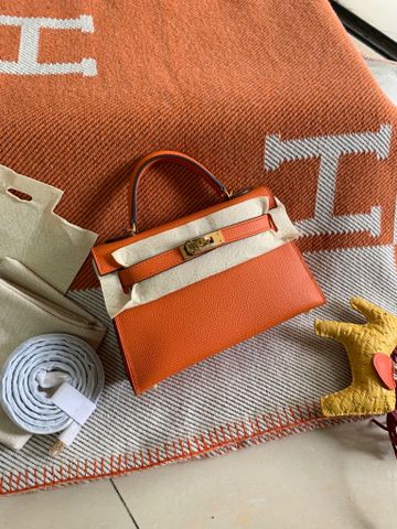 Túi xách nữ Hermes* mini kelly 19,5cm da epsom khoá  vàng và bạc đẹp sang SIÊU CẤP