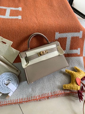 Túi xách nữ Hermes* mini kelly 19,5cm da epsom khoá  vàng và bạc đẹp sang SIÊU CẤP