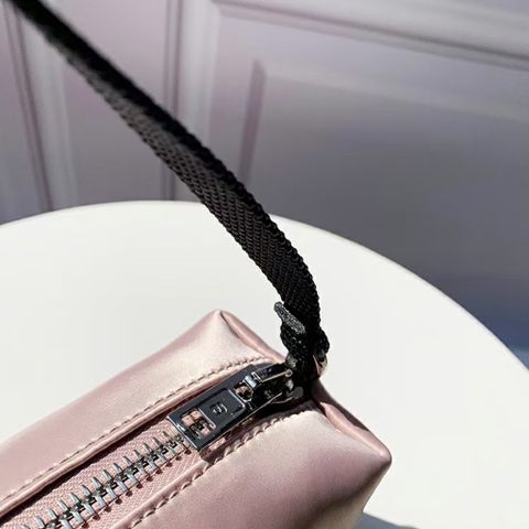 Túi nữ Alexander* Wang* chất vải quai nẹp chữ đính đá size mini 17cm