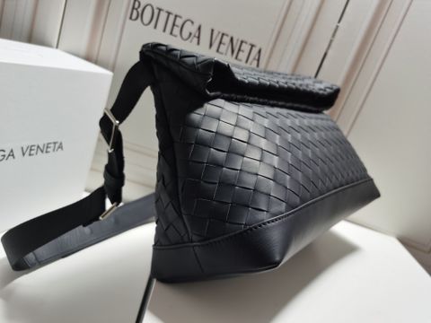 Túi nam BOTTEGA* VENETA* da bò đan chất mềm đẹp SIÊU CẤP 34cm