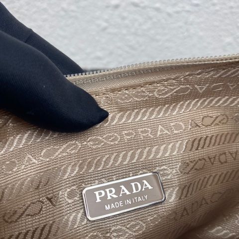 Túi xách nữ PRADA* 23cm đính full đá đẹp sang