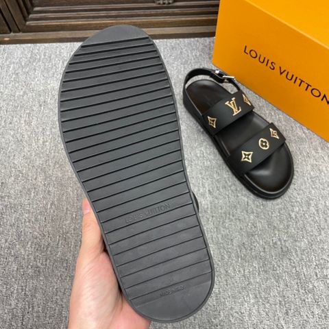 Sandal nam LV* quai da bò thêu hoạ tiết Monogram vàng đẹp