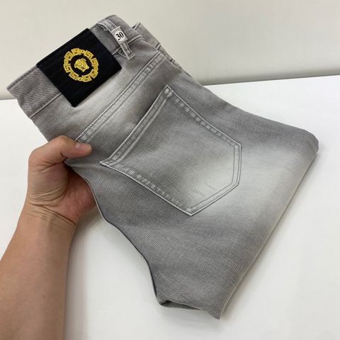 Quần jeans nam VERSACE* in hoạ tiết đẹp