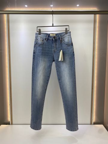 Quần jeans nam các mẫu đẹp cao cấp