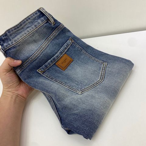 Quần jeans nam các mẫu đẹp cao cấp