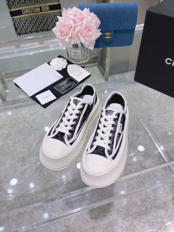 Giày thể thao nữ chanel* ren có 2 màu đen trắng 35-40