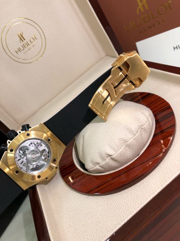 Đồng hồ nam Hublot* lộ cơ dáng thể thao