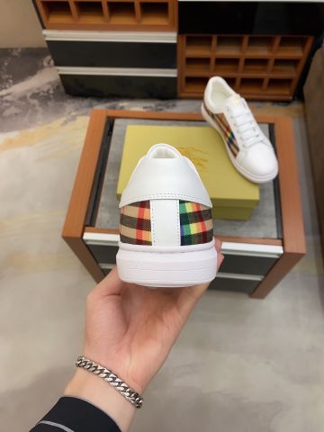 Giày nam buộc dây Burberry* kẻ màu phối da bò lỳ đẹp