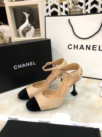 Giày cao gót chanel* da bò lỳ gót nẹp chữ vàng mũi pha nhung đẹp sang SIÊU CẤP