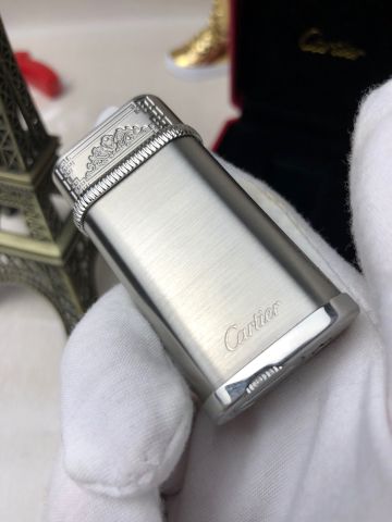 Bật lửa CARTIER* nắp trạm hoa văn đẹp SIÊU CẤP