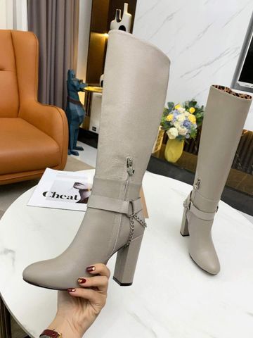 Boot PHILIPP* PLEIN* cổ cao đến gần gối gót to