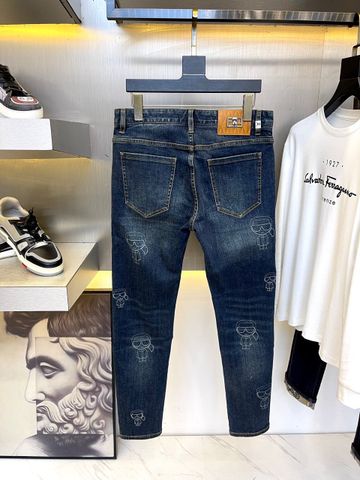 Quần jeans nam các hãng đẹp