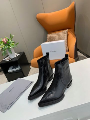 Boot BALENCIAGA* cổ lỡ vân cá sấu mũi nhọn kiểu đẹp độc SIÊU CẤP