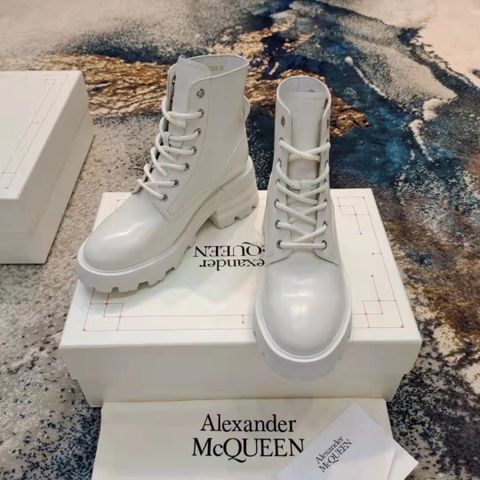 Boot Alexander* McQeen* cao 6cm cổ lỡ da bóng mờ đẹp SIÊU CẤP