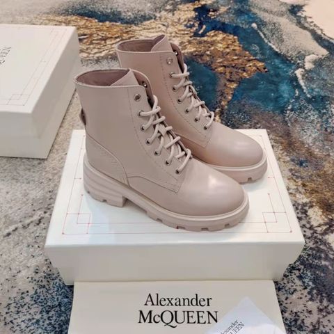 Boot Alexander* McQeen* cao 6cm cổ lỡ da bóng mờ đẹp SIÊU CẤP