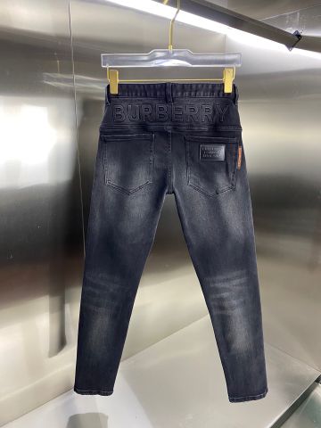 Quần jeans nam các hãng đẹp cao cấp