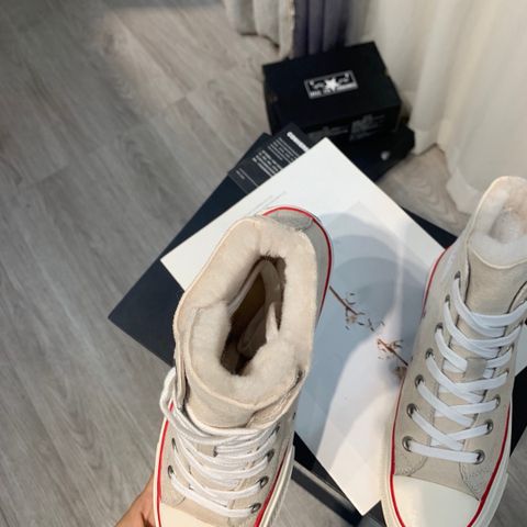 Giày thể thao nữ cao cổ converse lót lông ấm