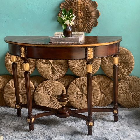 BÀN CONSOLE BÁN NGUYỆT màu walnut