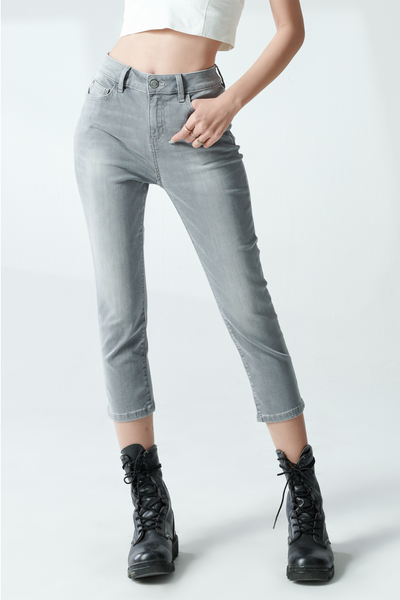 Quần jeans ôm lửng. Cropped Skinny Jeans - 220WD2091B1050