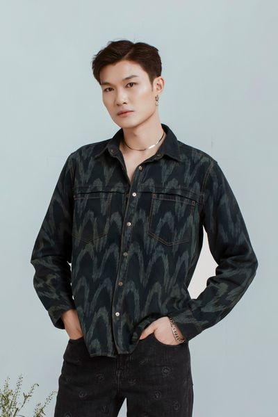 Áo Sơ Mi Denim Màu Xanh  Lá Đậm Họa Tiết Sóng Biển - Green Denim Shirt With Ocean Waves Laser - 122MD3034F3370