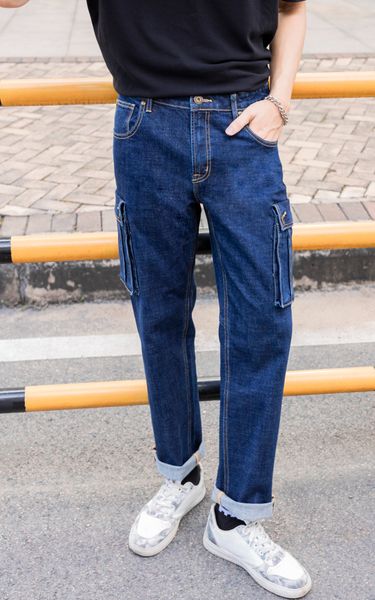 Quần Jeans Nam Túi Hộp Dáng Suông Màu Xanh Đại Dương. Ocean Blue Cargo Denim Pants - 222MD3083F1970