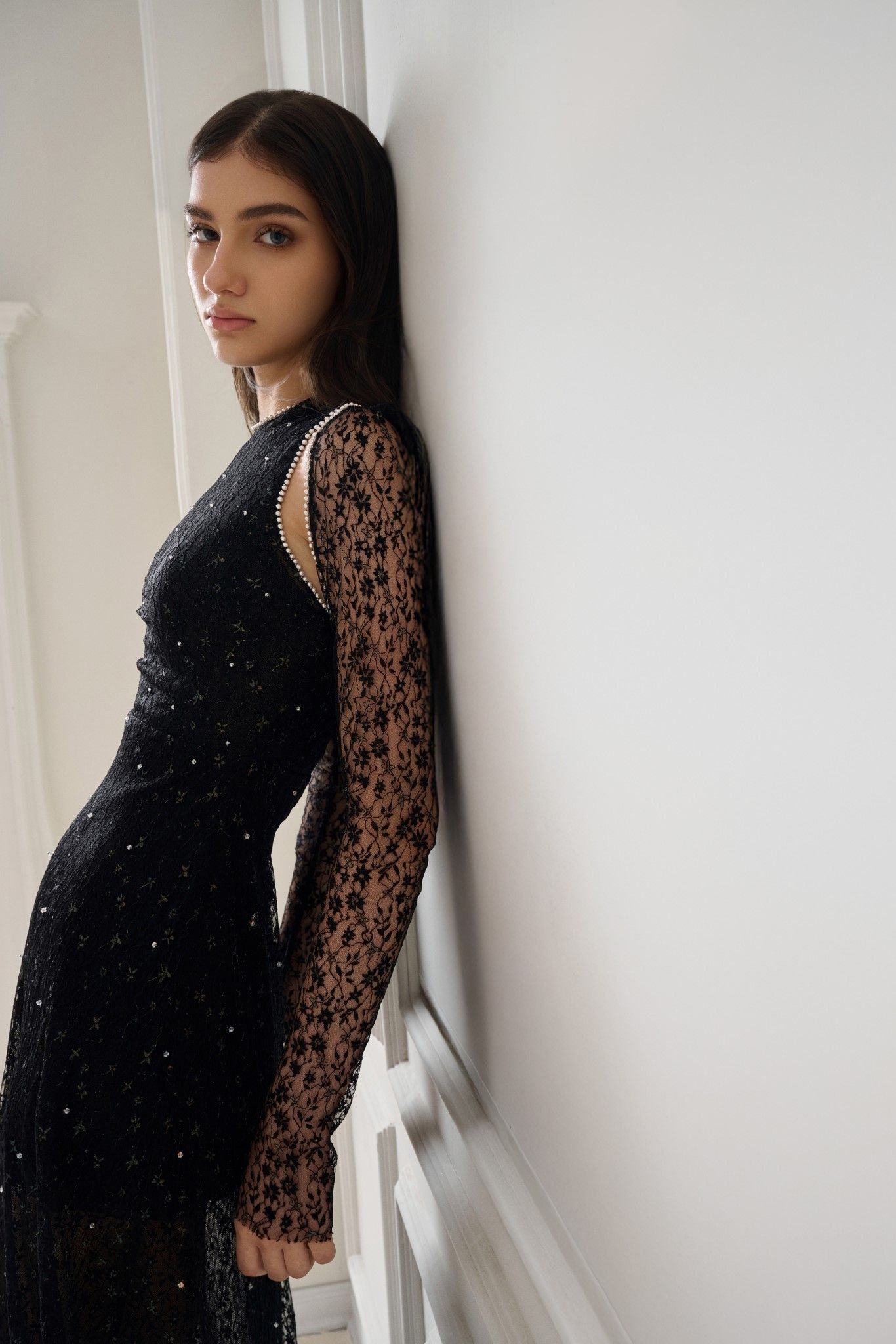 VERA EMB AURORA LACE DRESS