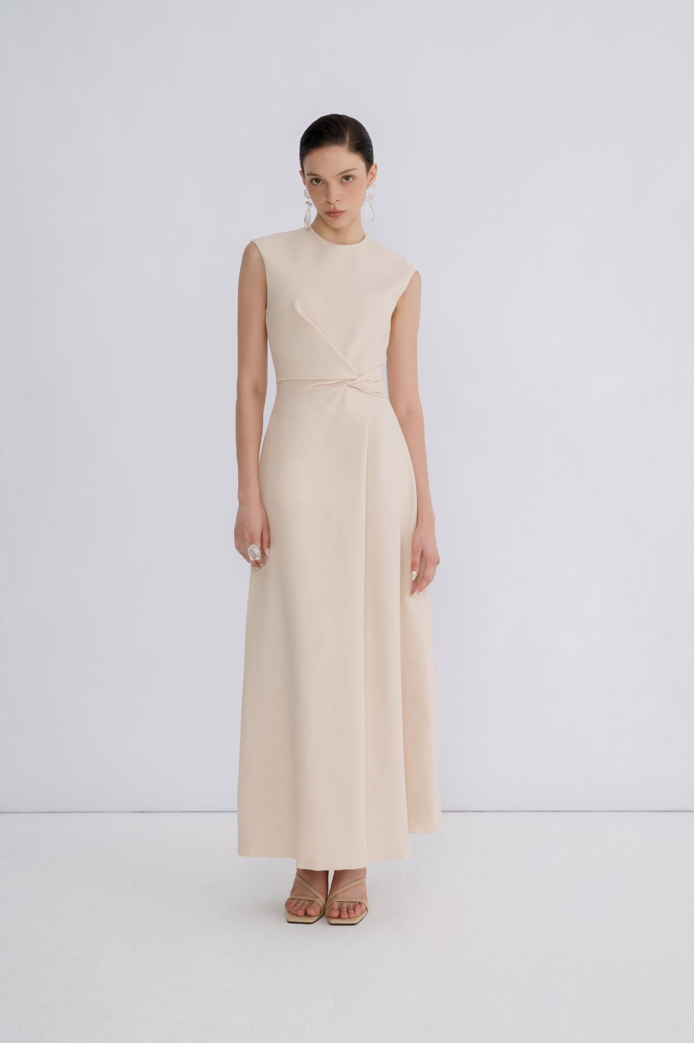 YURI TWIST MIDI DRESS