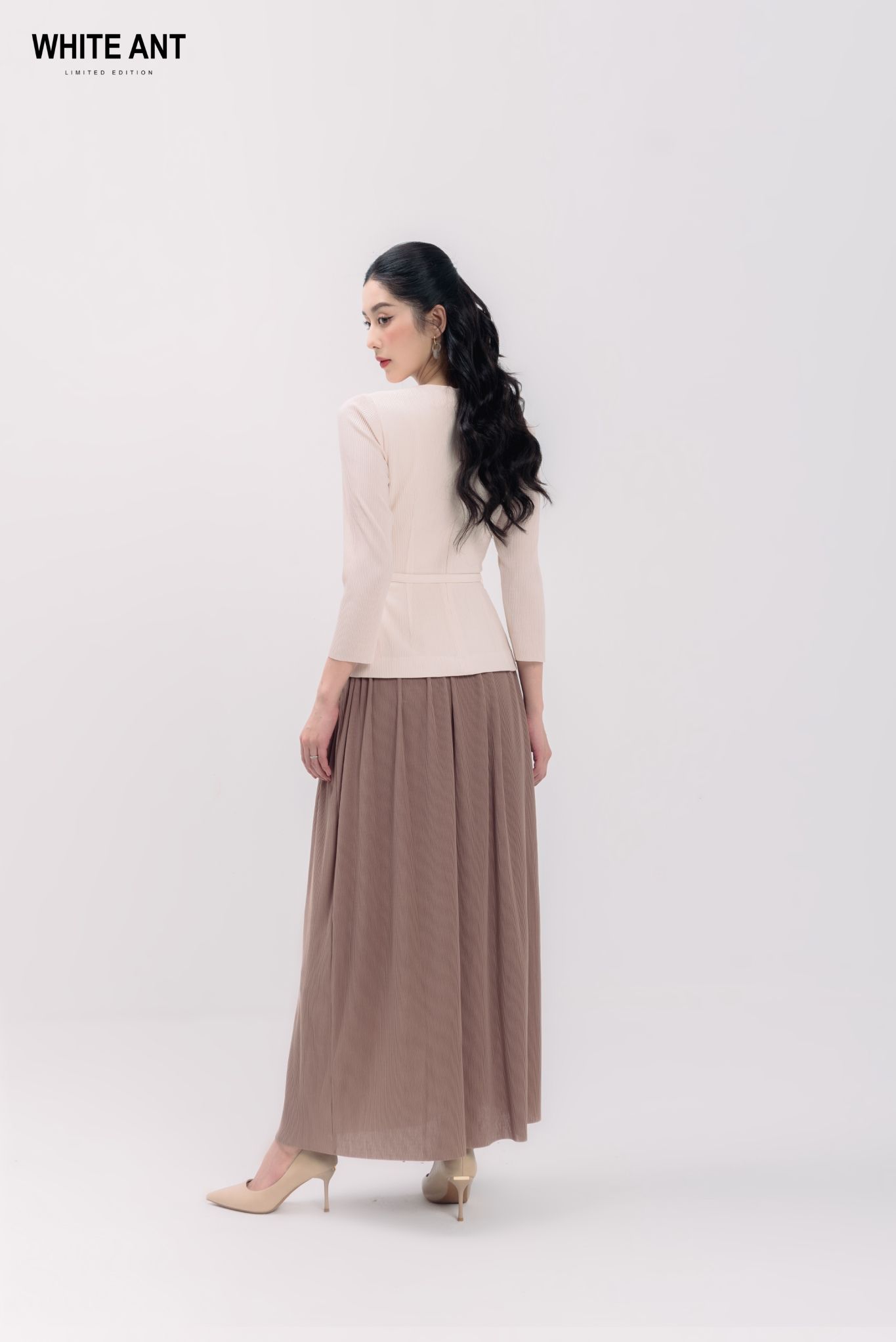 Chân Váy Xòe Dáng Dài Nữ White Ant SUXI CIRCULAR SKIRT 111232001