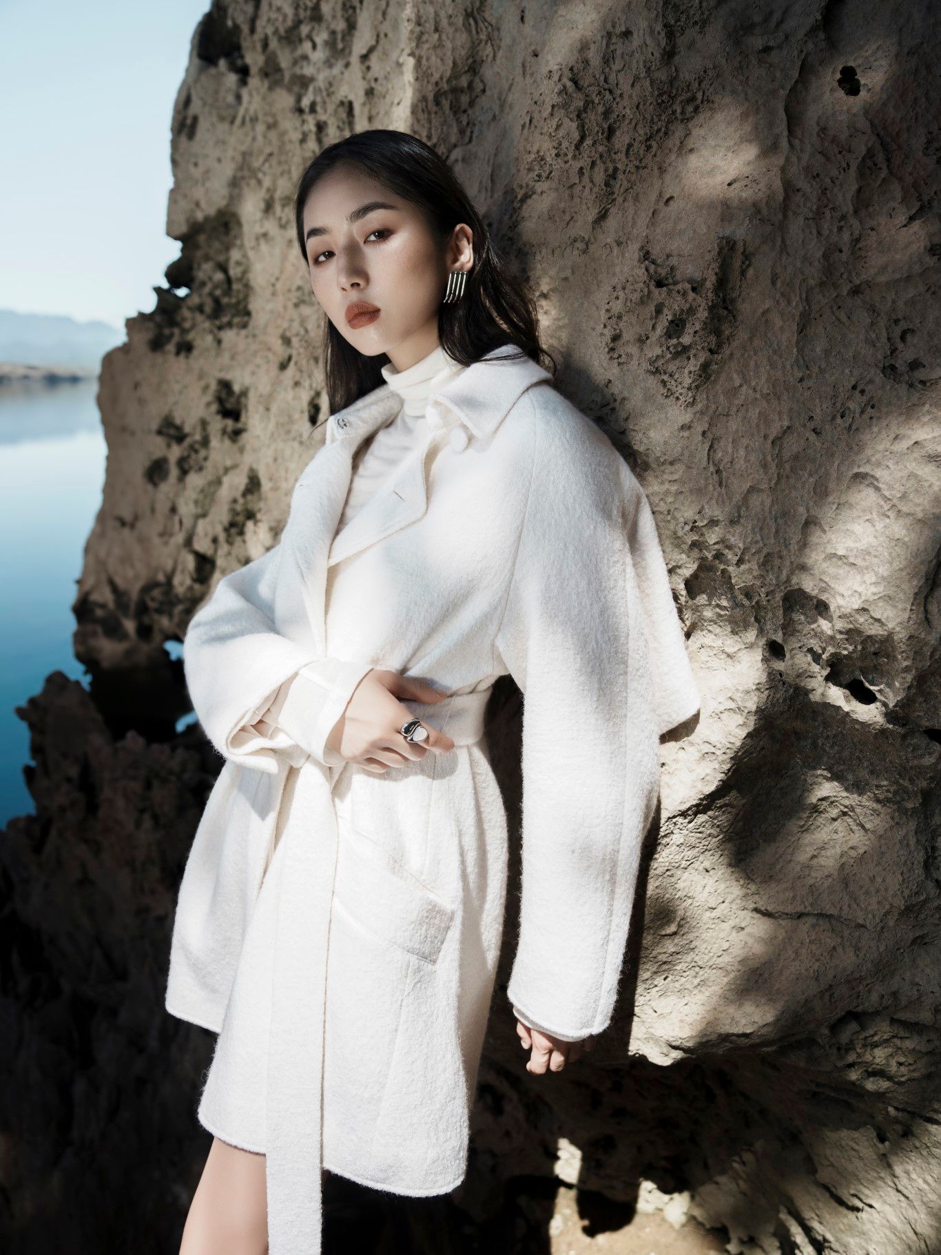NAOMI TRENCH COAT