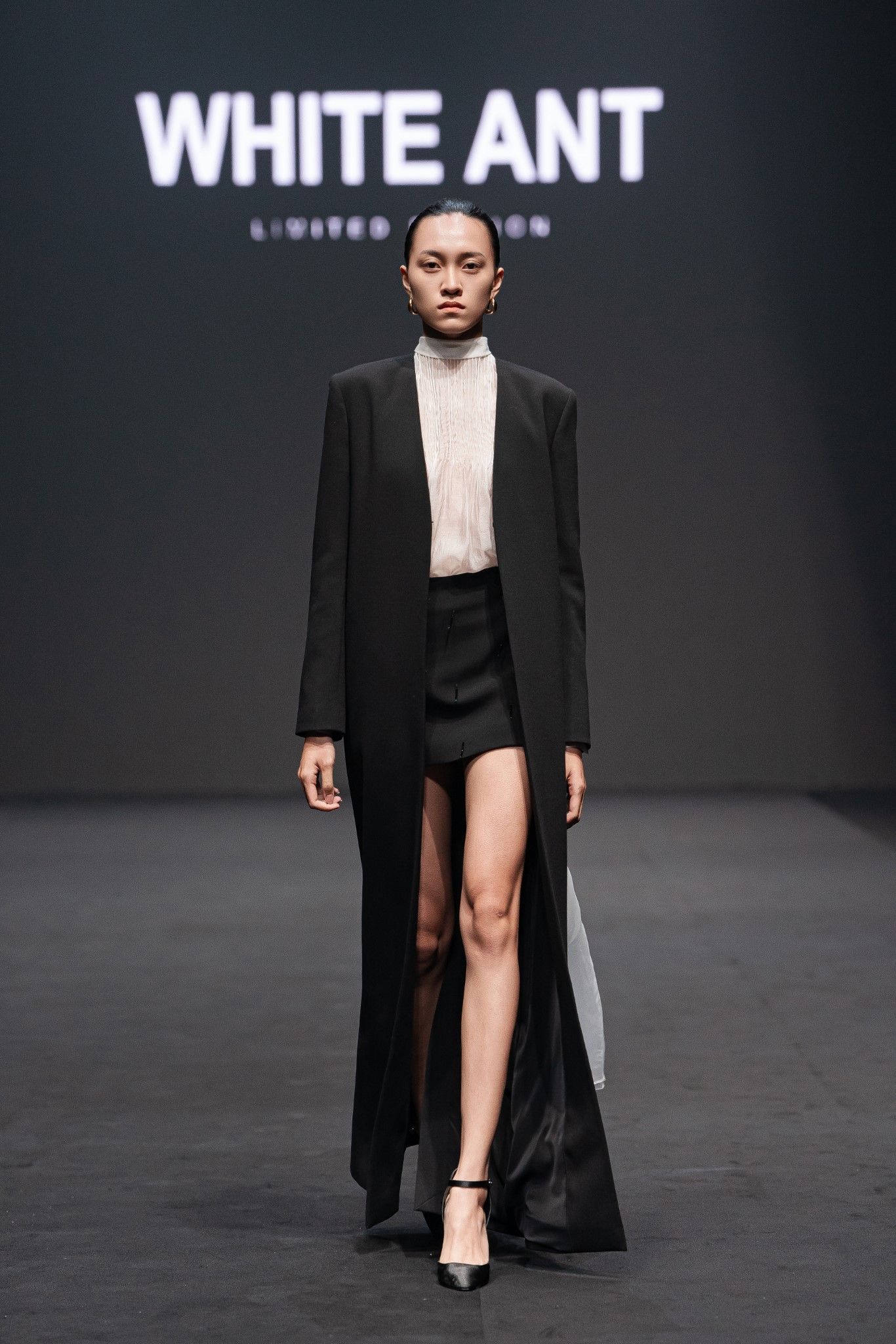 PIANA LONG BLACK COAT