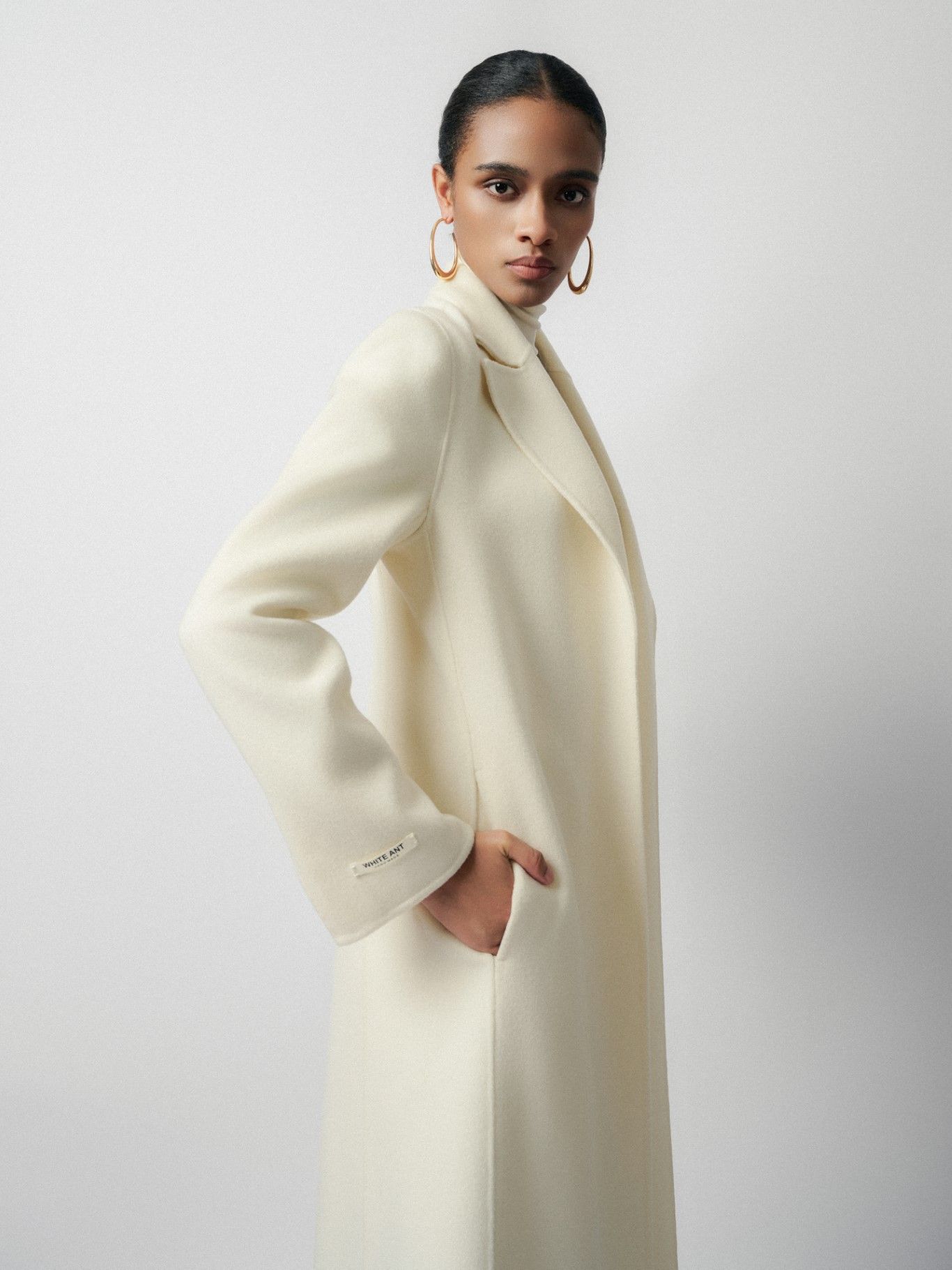 ROHDE DOUBLE- BREASTED COAT