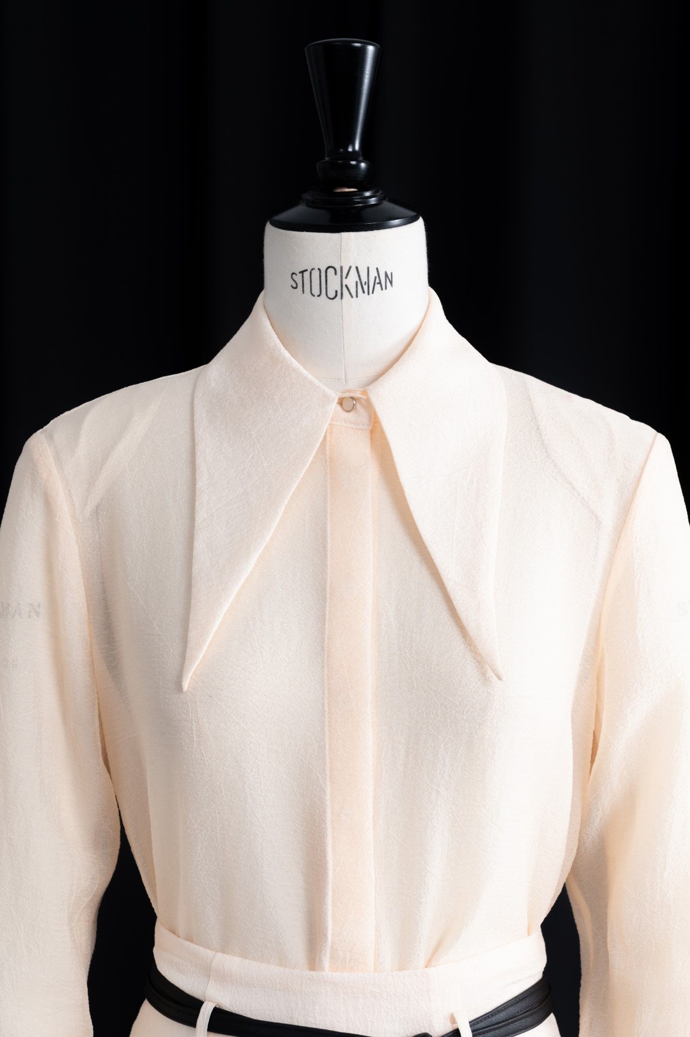 ESBER LONG SLEEVE FEATHER BLOUSE