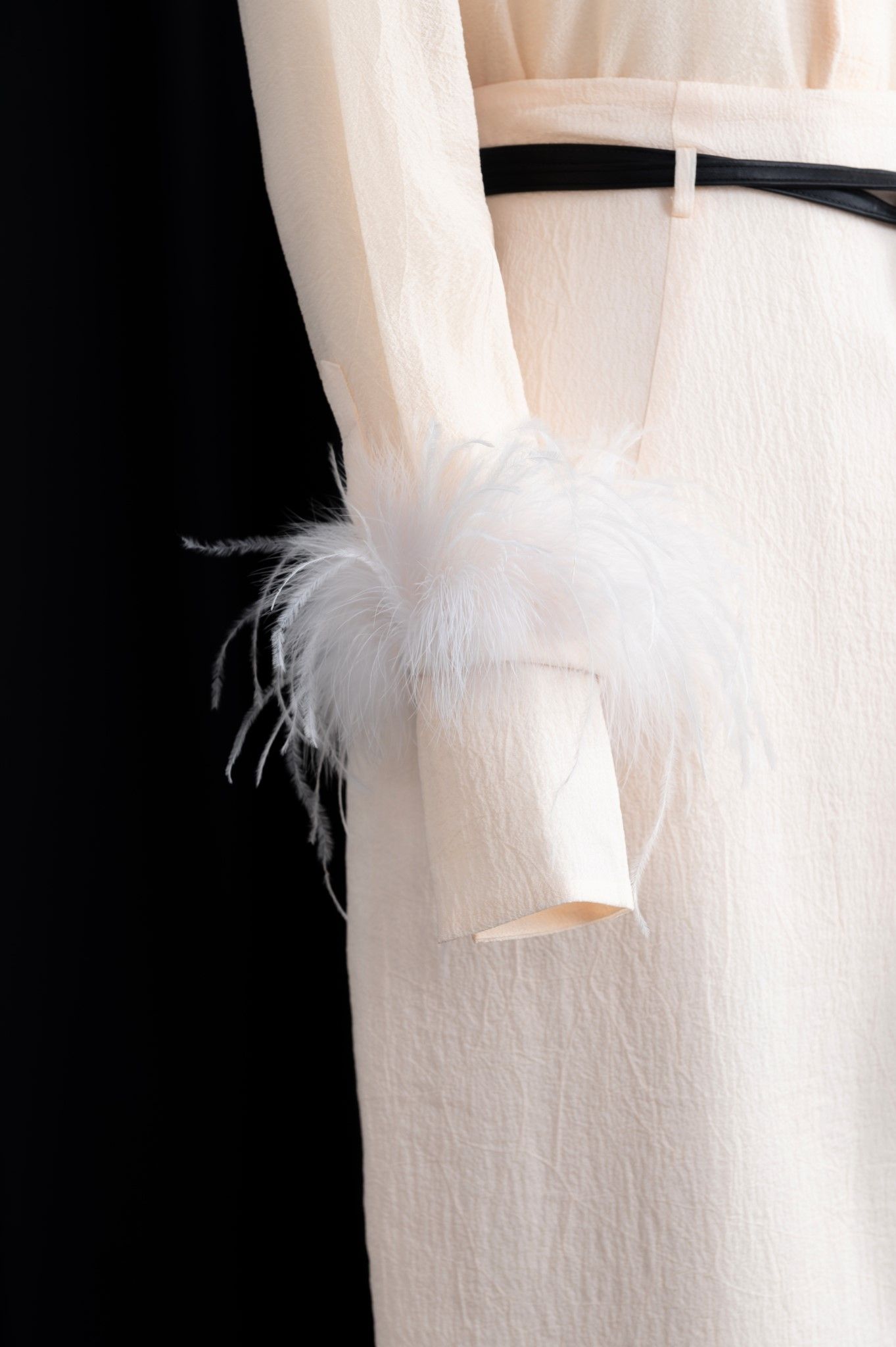 ESBER LONG SLEEVE FEATHER BLOUSE