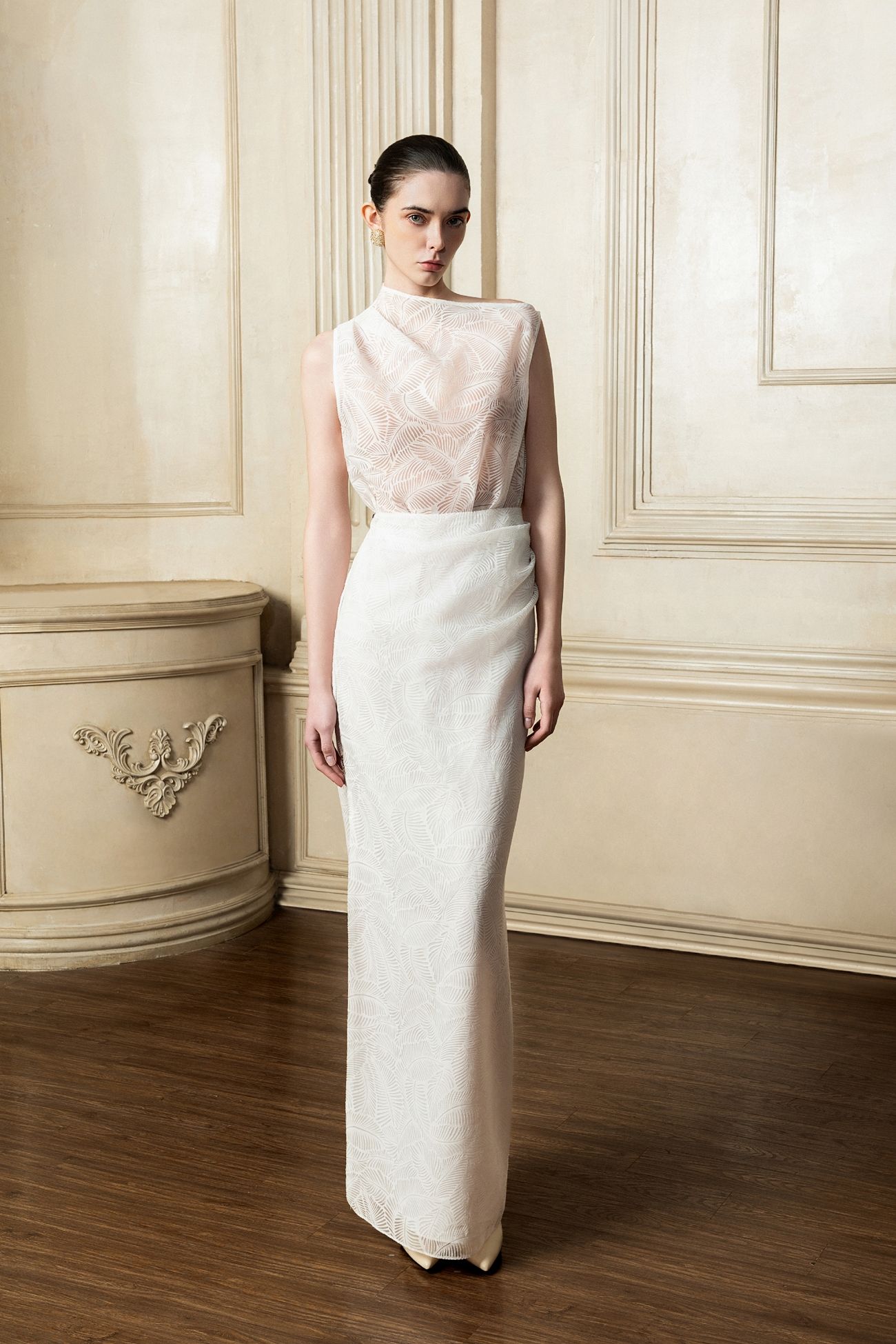 ALETHEA ASYMMEKIC SKIRT