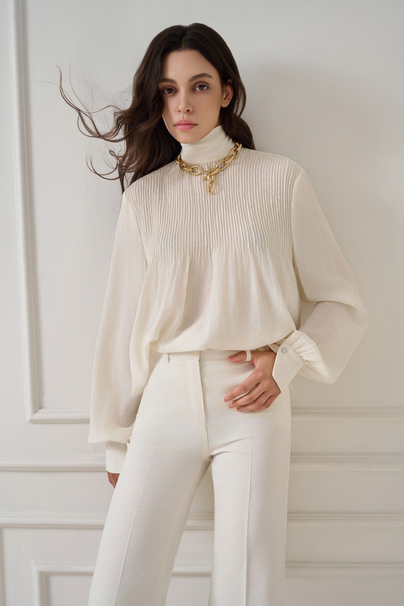 PATRICIA TIE-NECK BLOUSE