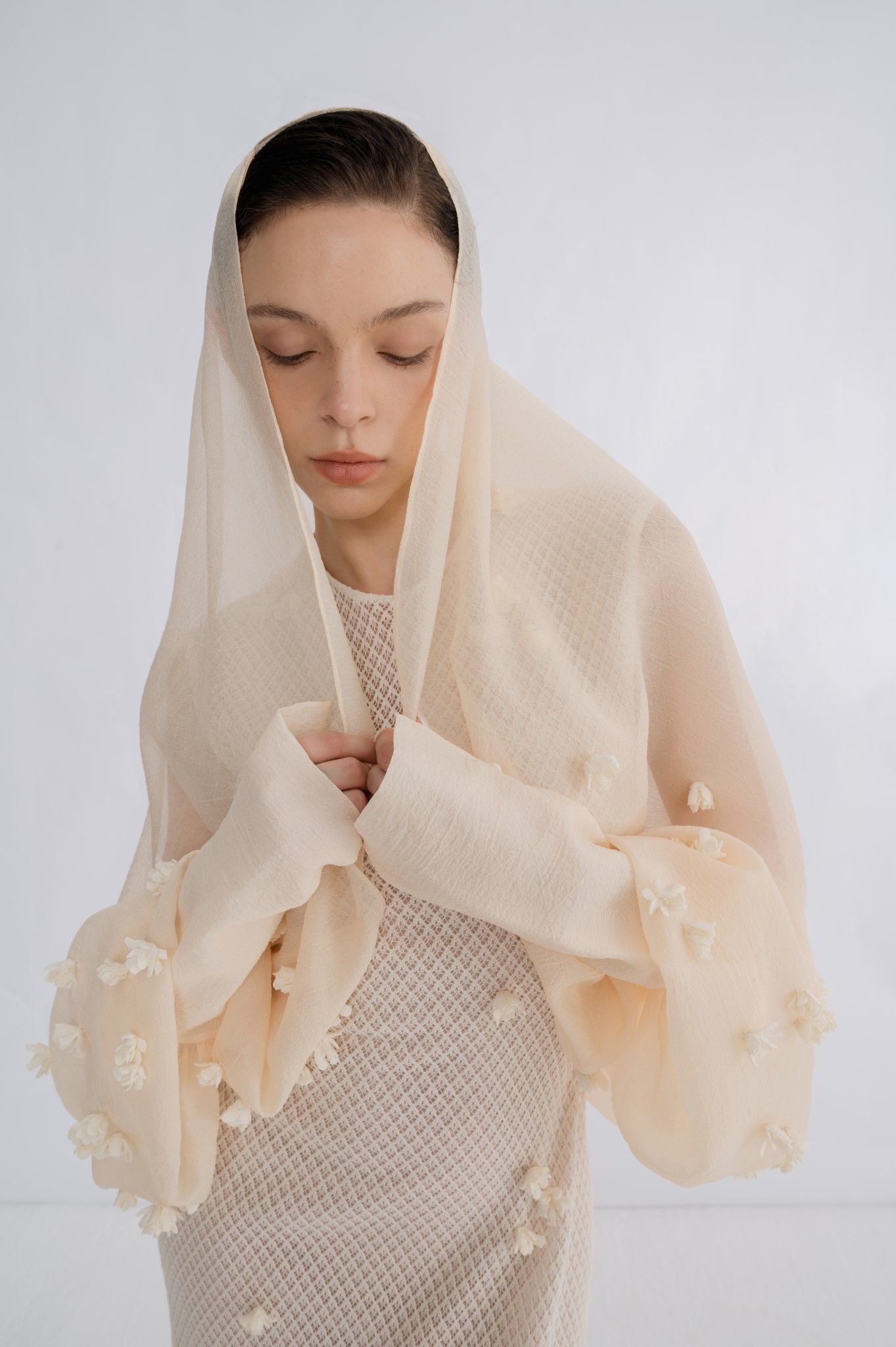 ELIE EMB TOP