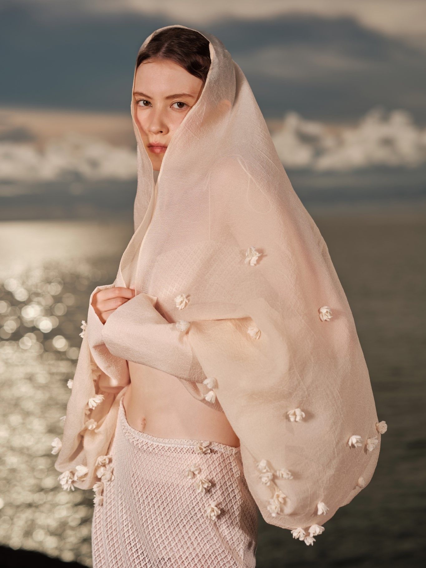 ILA LACE EMB LONG SKIRT