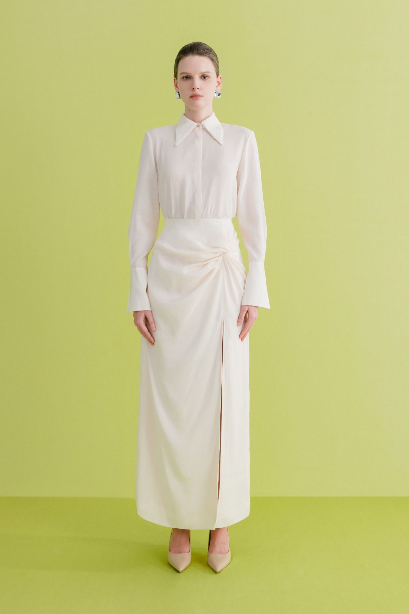 ELINA POINTED COLLAR SHIRT