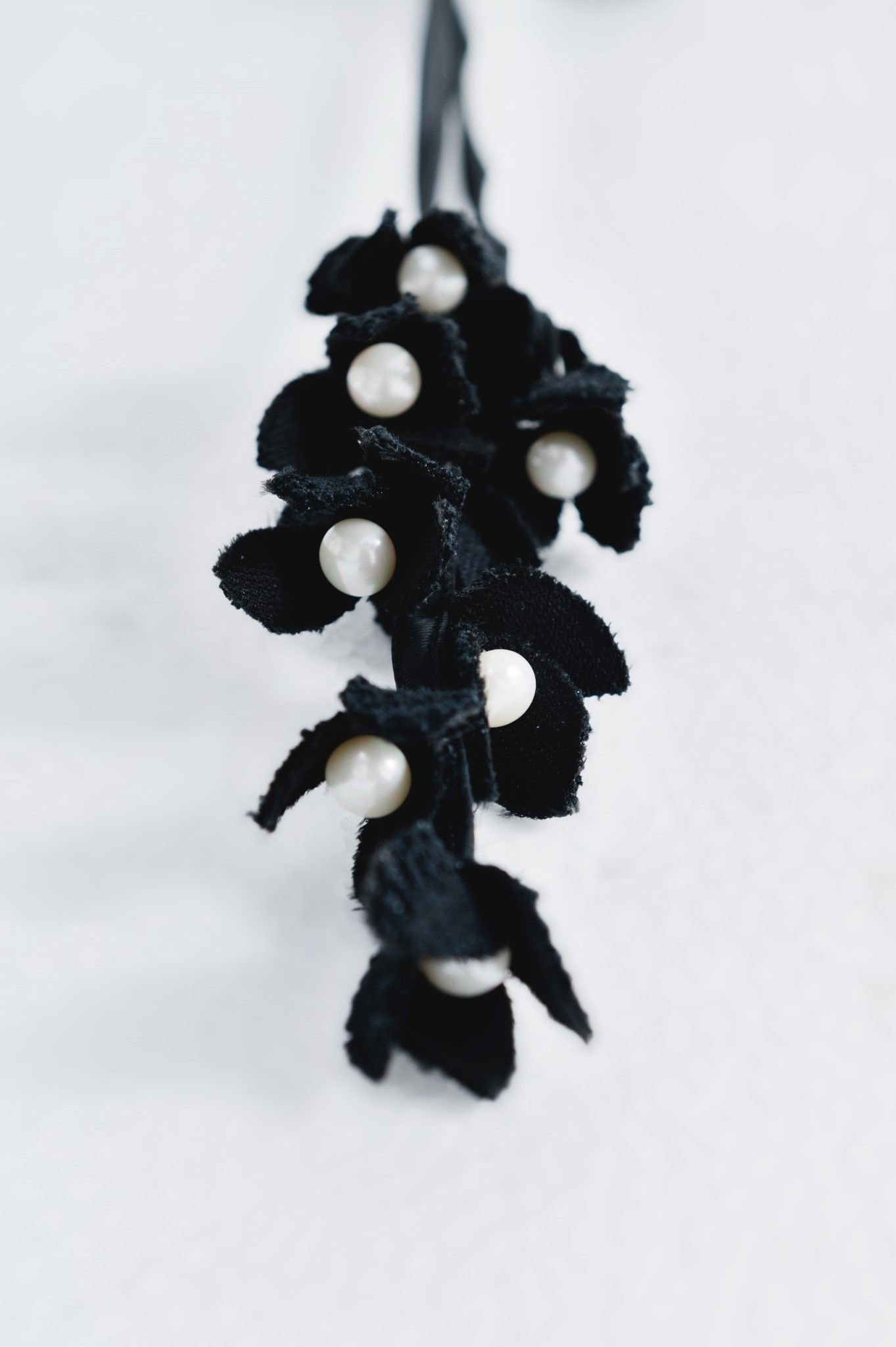 LEATHER BLOSSOM BELT