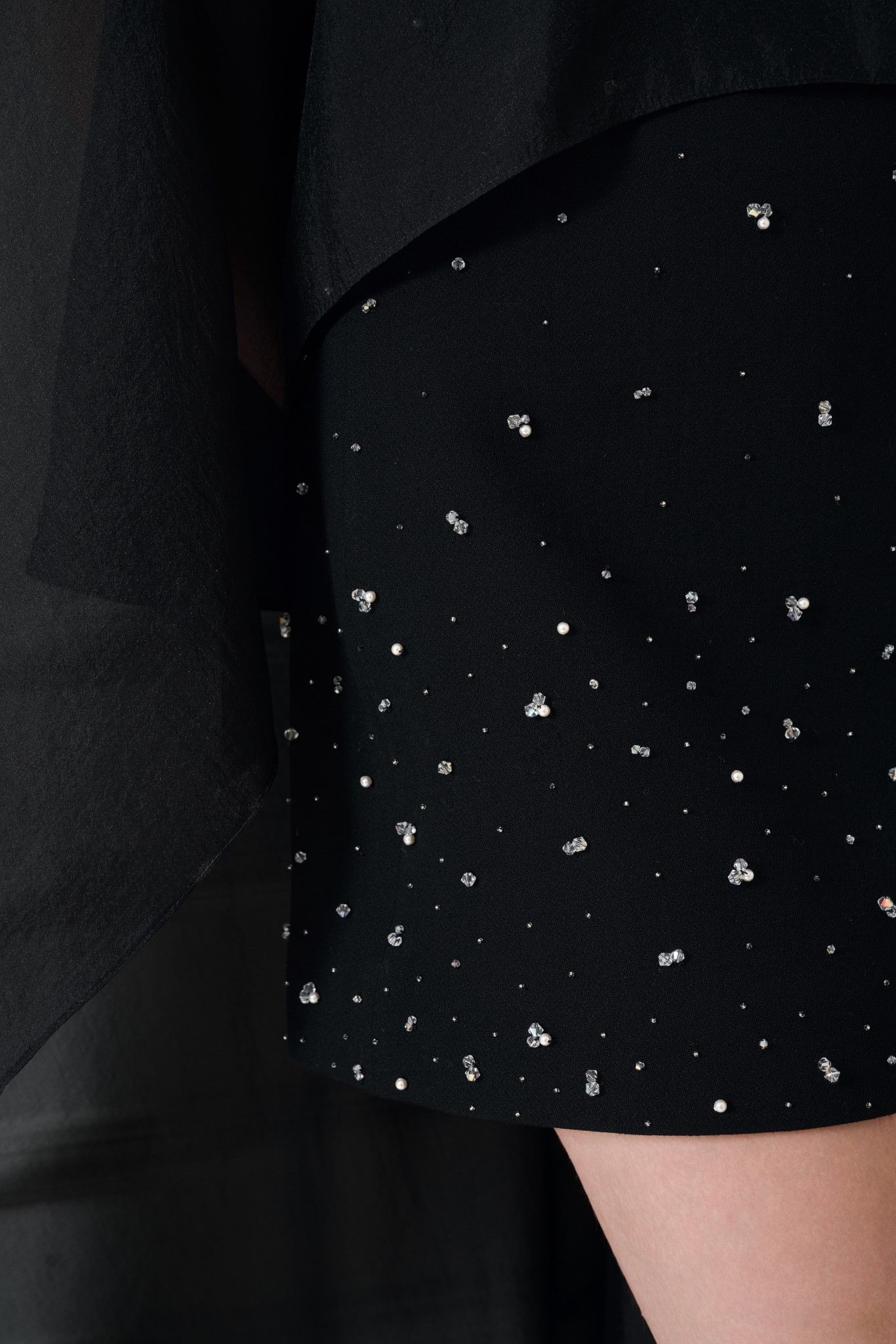 JILNA EMB MINI DRESS