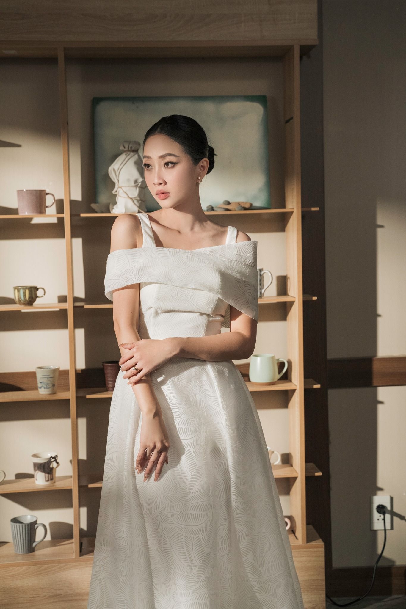 Ms.Liêu Hà Trinh X DESI DRESS